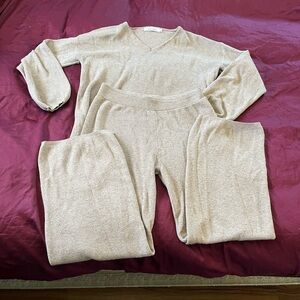 Elegant Beige V-Neck Sweater for Women